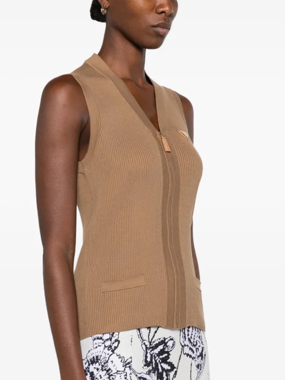 Prada Ribbed Knit Sleeveless Zip Vest Cardigan Brown Camel Leather Logo Plaque - Picture 2 of 16
